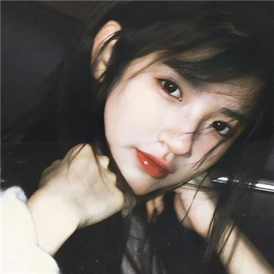 一个女学生的日记 封面